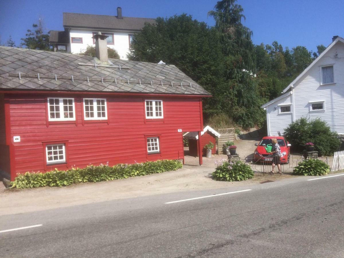 Mo Gardsferie-Pers Frukthage Vila Øystese Exterior foto